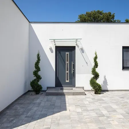 Villa L&l