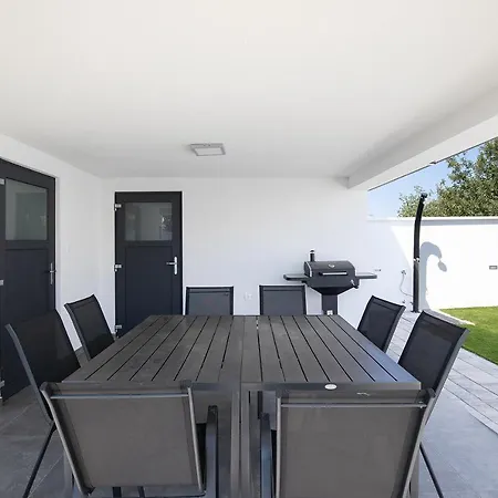 L&l Μεντουλίν