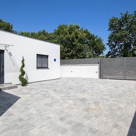 Villa L&l